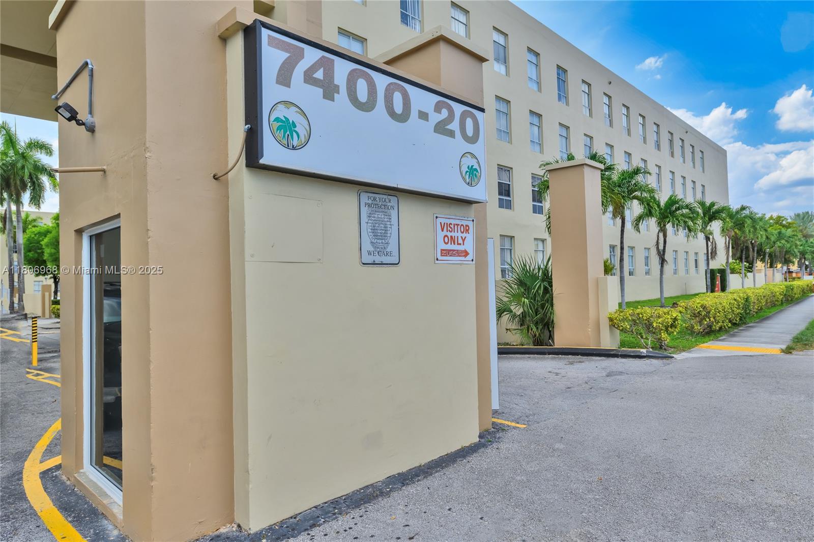 Rental Property at 7400 W 20th Ave 321, Hialeah, Miami-Dade County, Florida - Bedrooms: 2 
Bathrooms: 2  - $2,200 MO.
