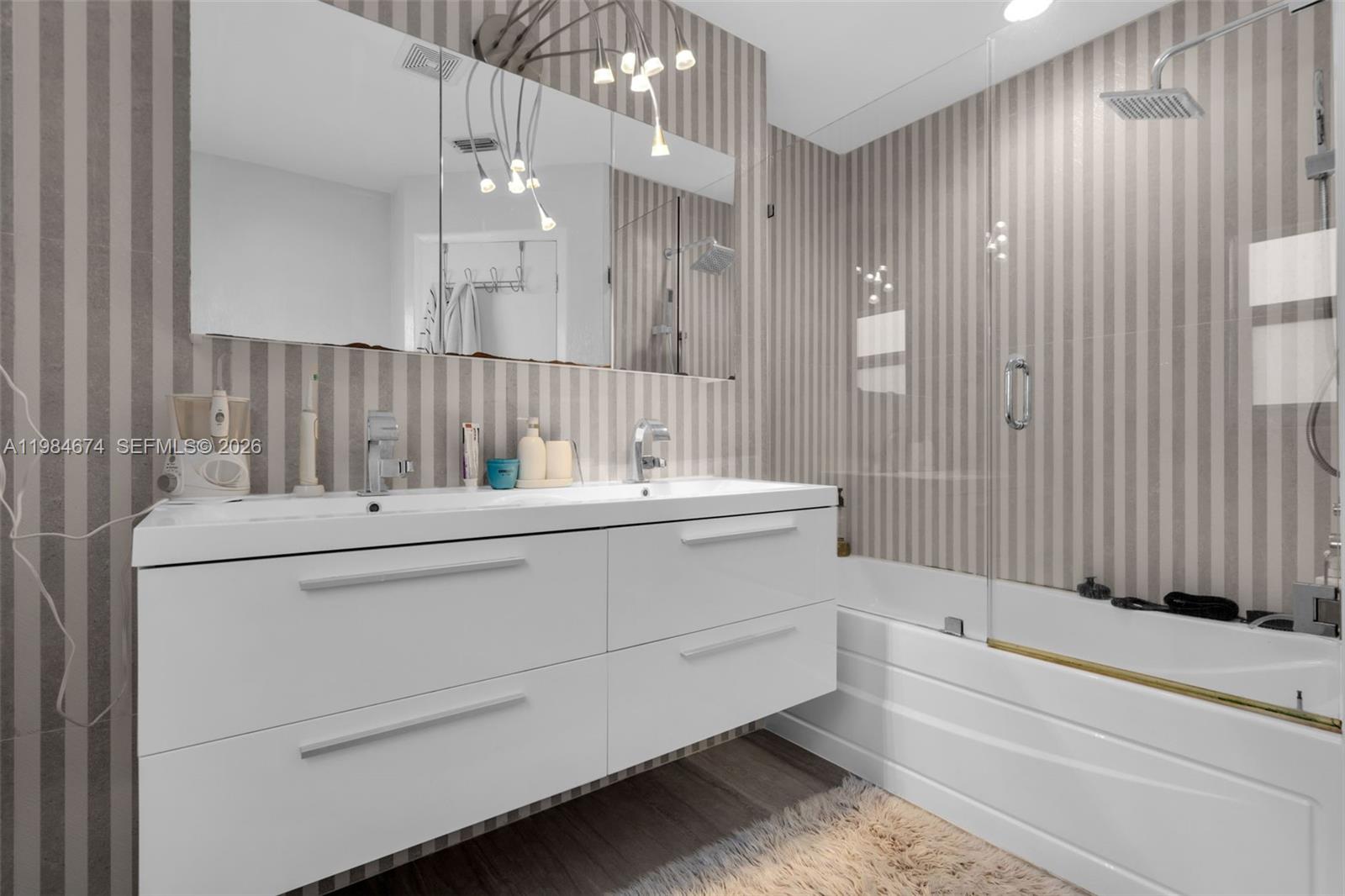 U S LEND LEASE PLAT NO ON - Residential