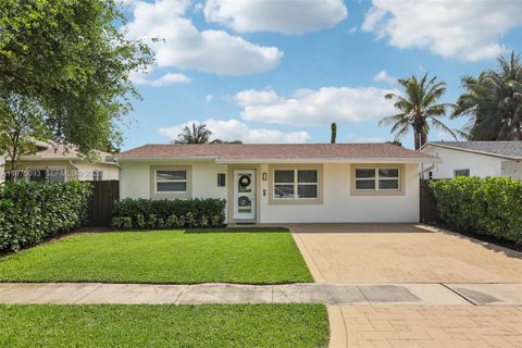 Photo of 6326 Dawson St, Hollywood, FL 33023 (MLS # A11975093)