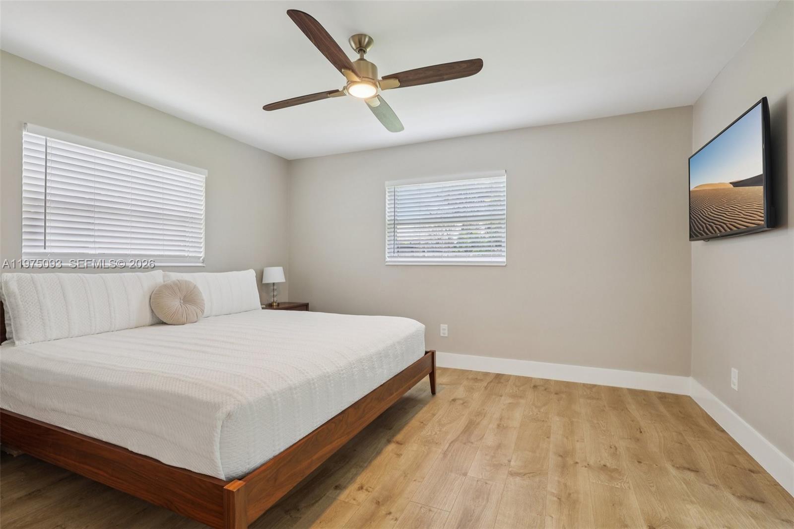 BEVERLY PARK - Residential