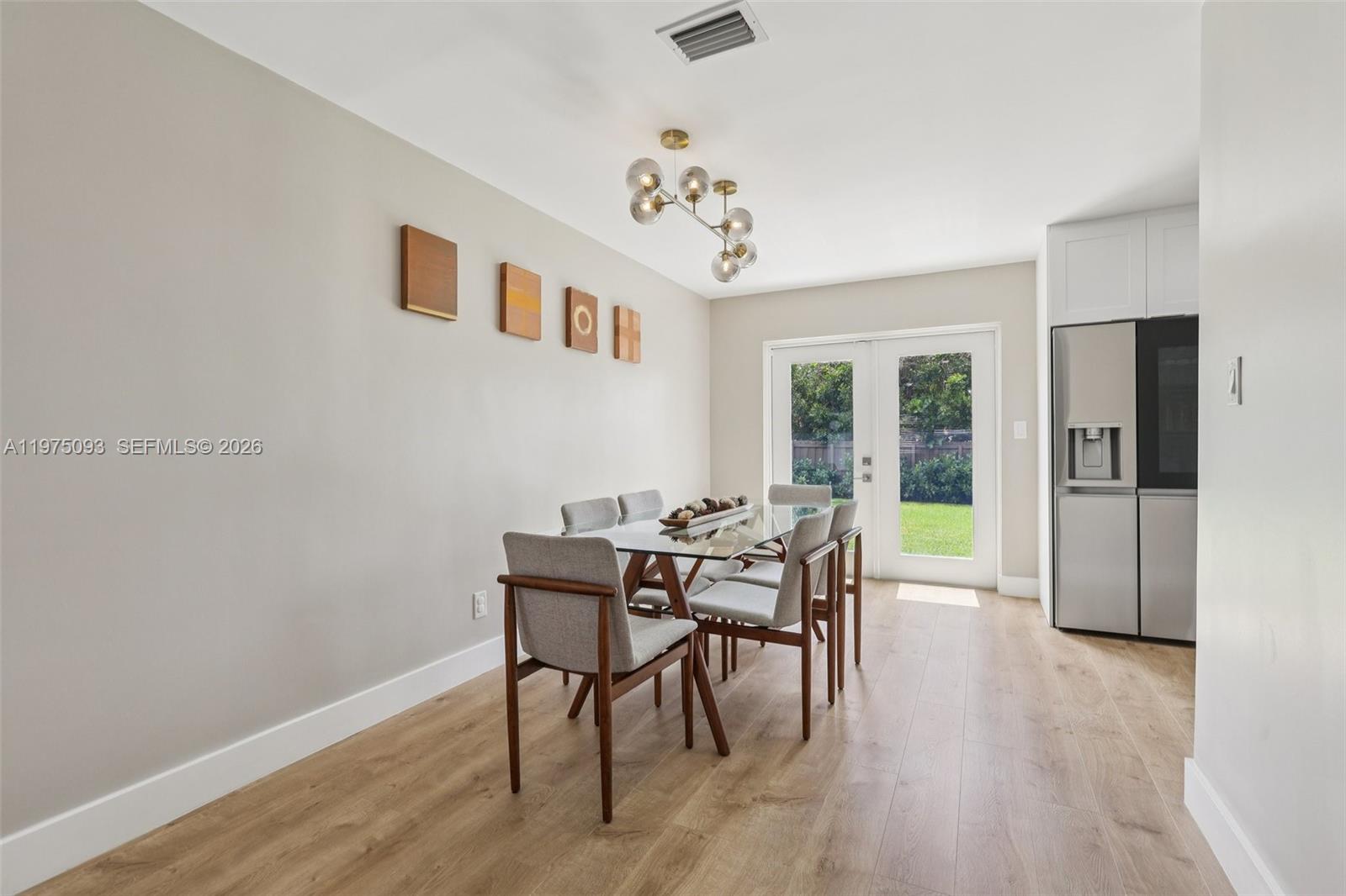 BEVERLY PARK - Residential