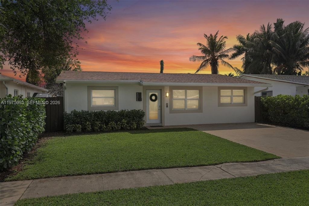 Photo of 6326 Dawson St, Hollywood, FL 33023 (MLS # A11975093)