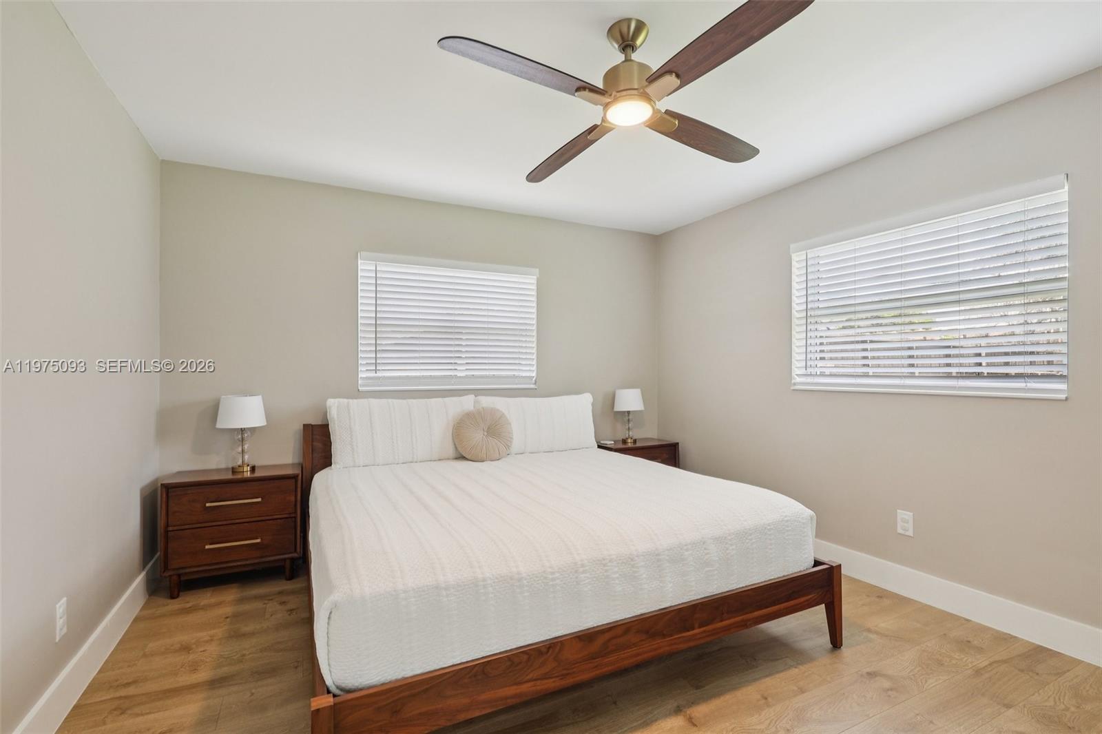 BEVERLY PARK - Residential