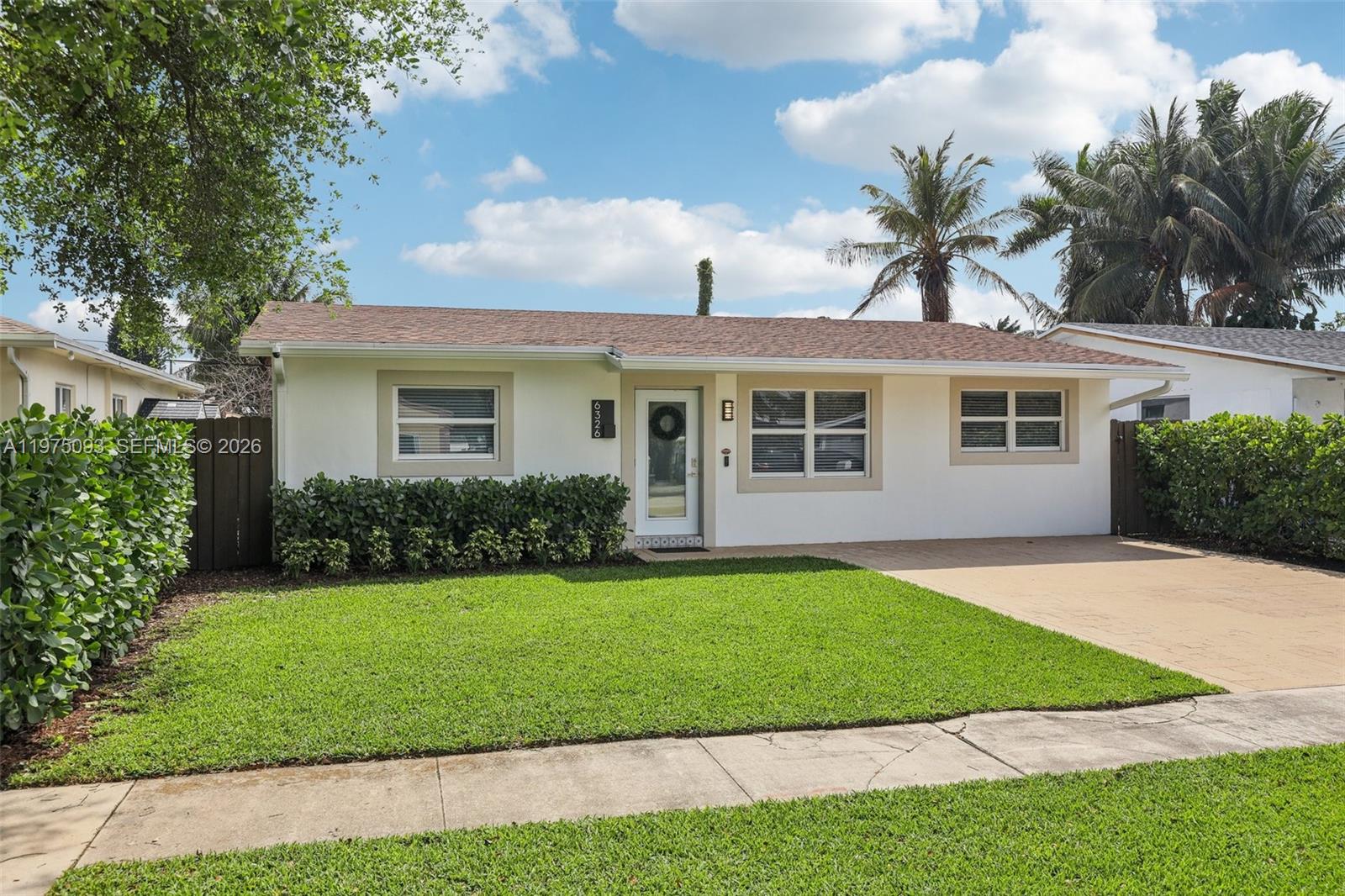 BEVERLY PARK - Residential