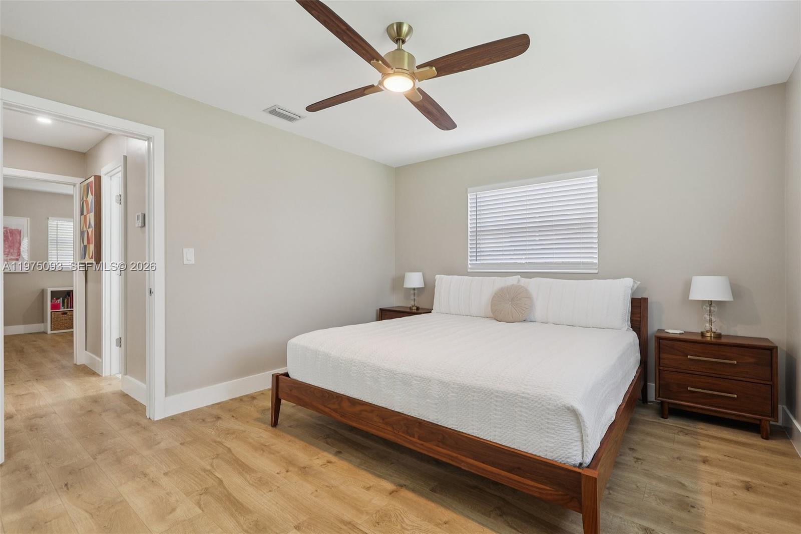 BEVERLY PARK - Residential