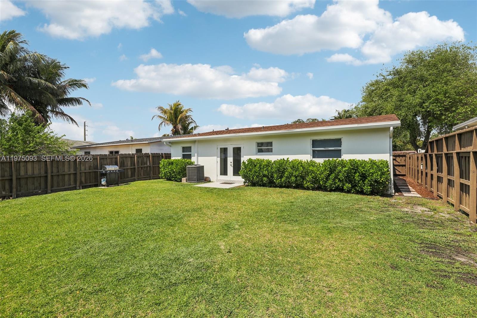 BEVERLY PARK - Residential