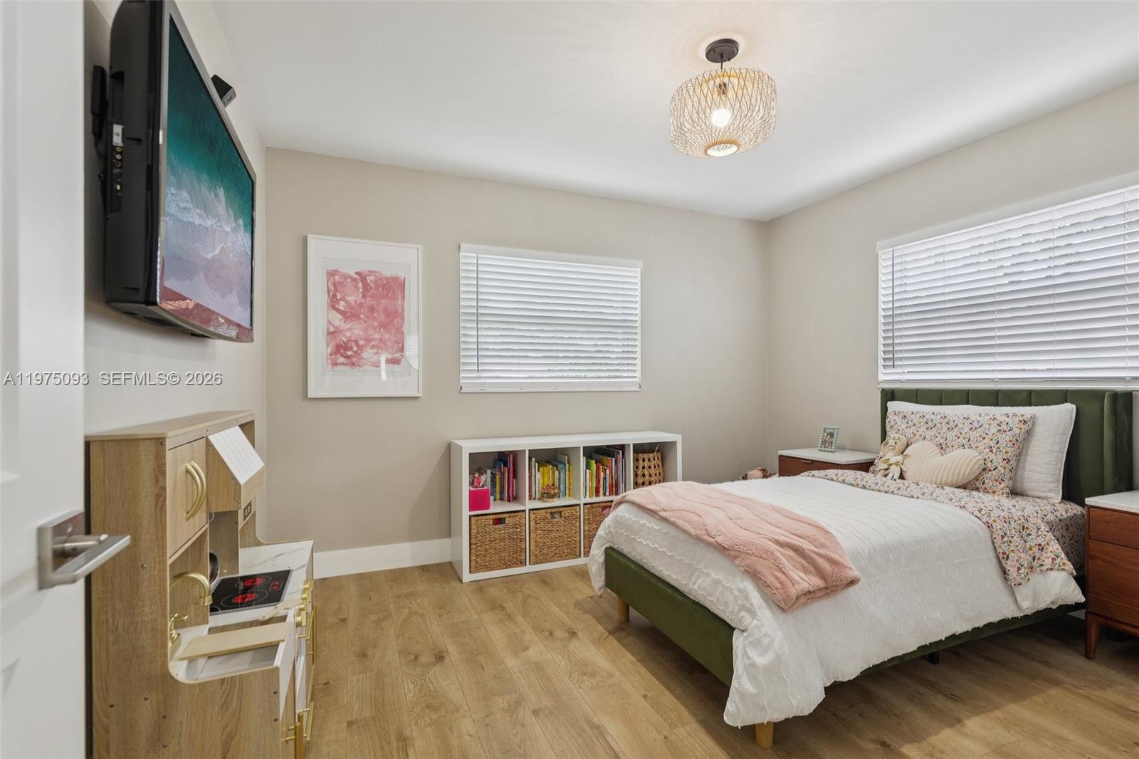 BEVERLY PARK - Residential