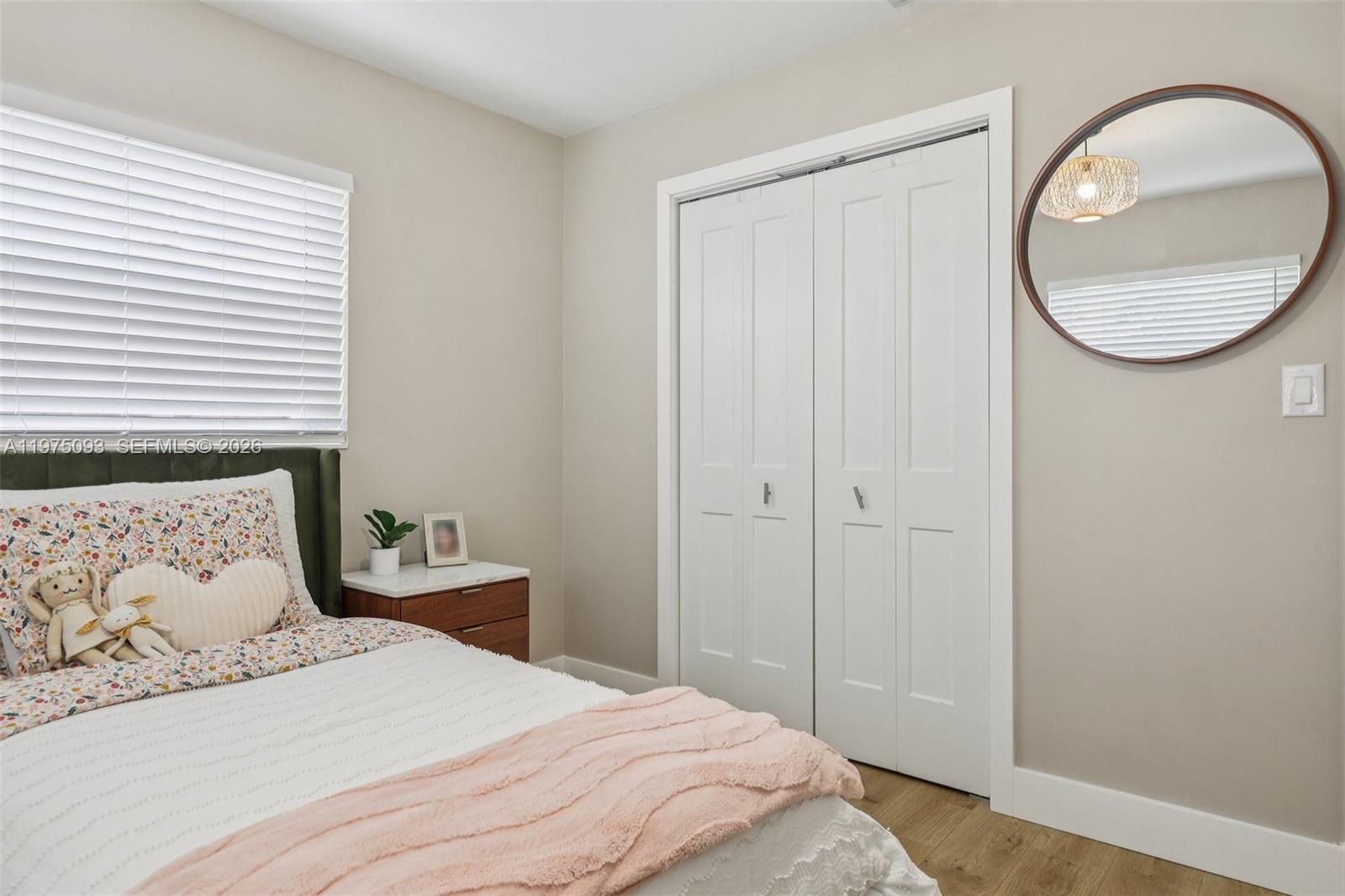 BEVERLY PARK - Residential