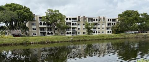 VILLAGE OF KINGS CREEK CO - Residential