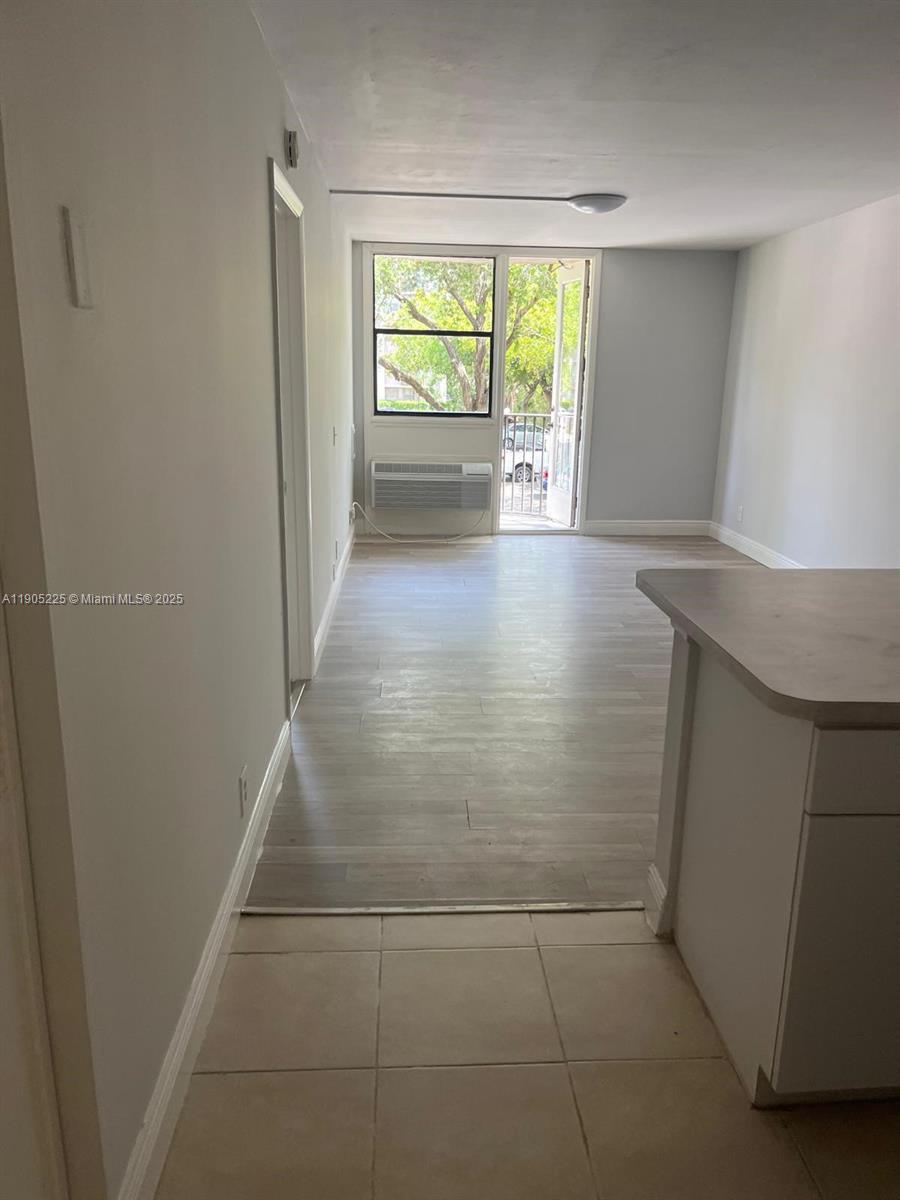 View photos, virtual tours, details... 2701 Riverside Dr 203-B