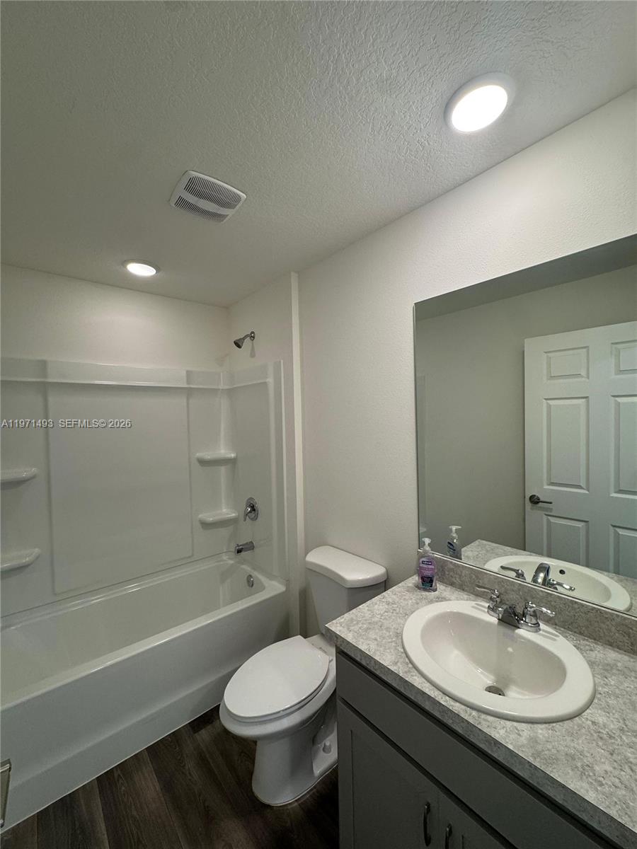 PORT ST LUCIE SECTION 4 - Residential