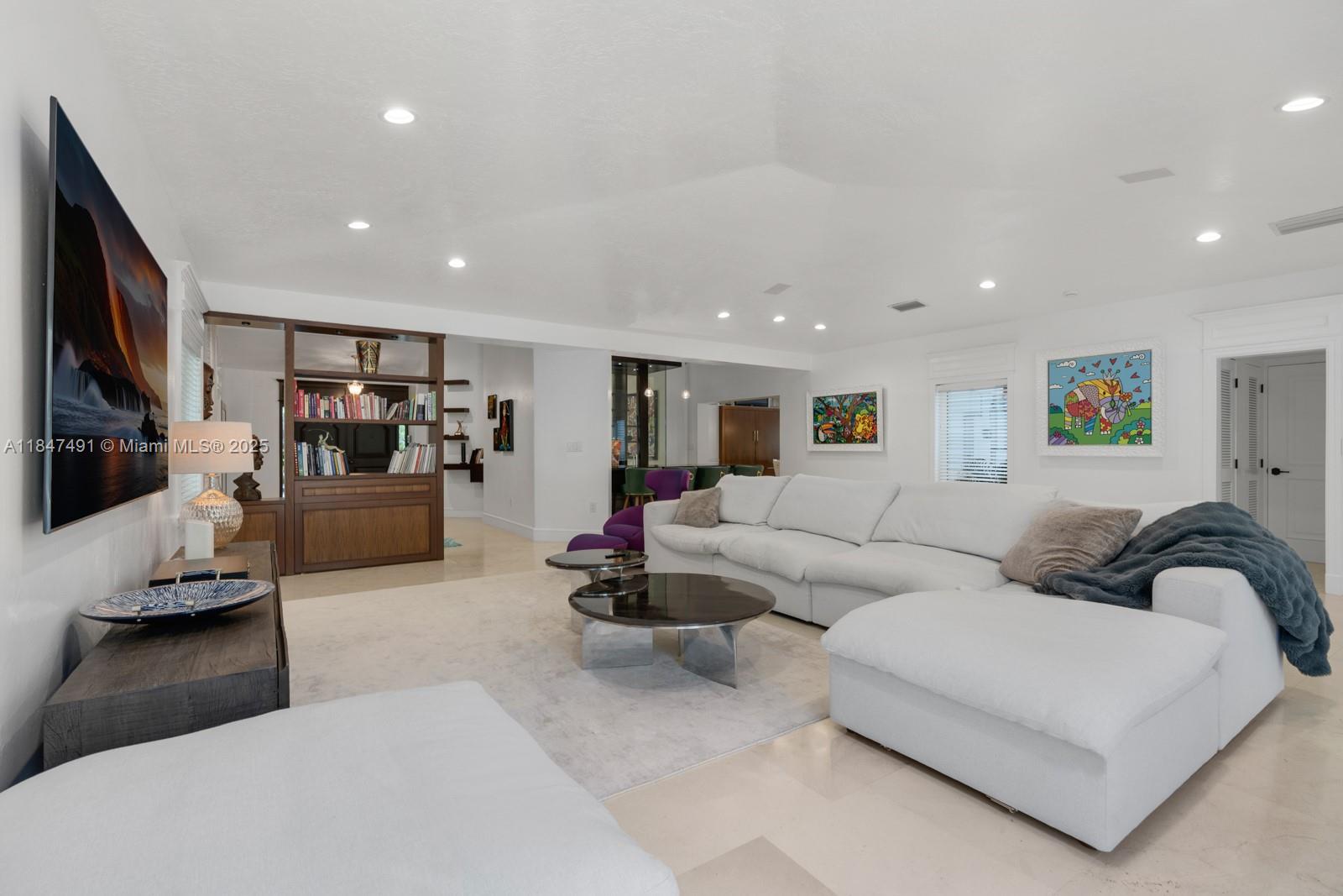 OAKRIDGE ESTATES SEC 2 - Residential