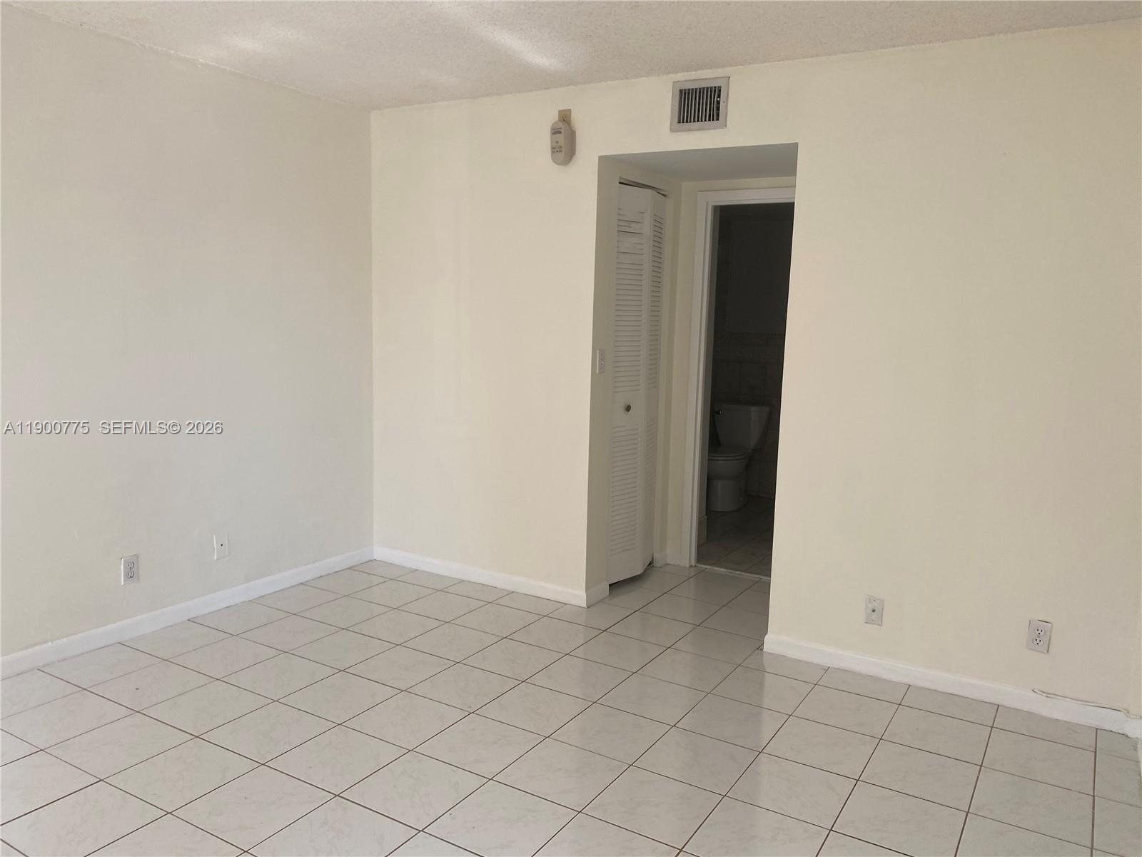 REEF SOUTH CONDO - Residential