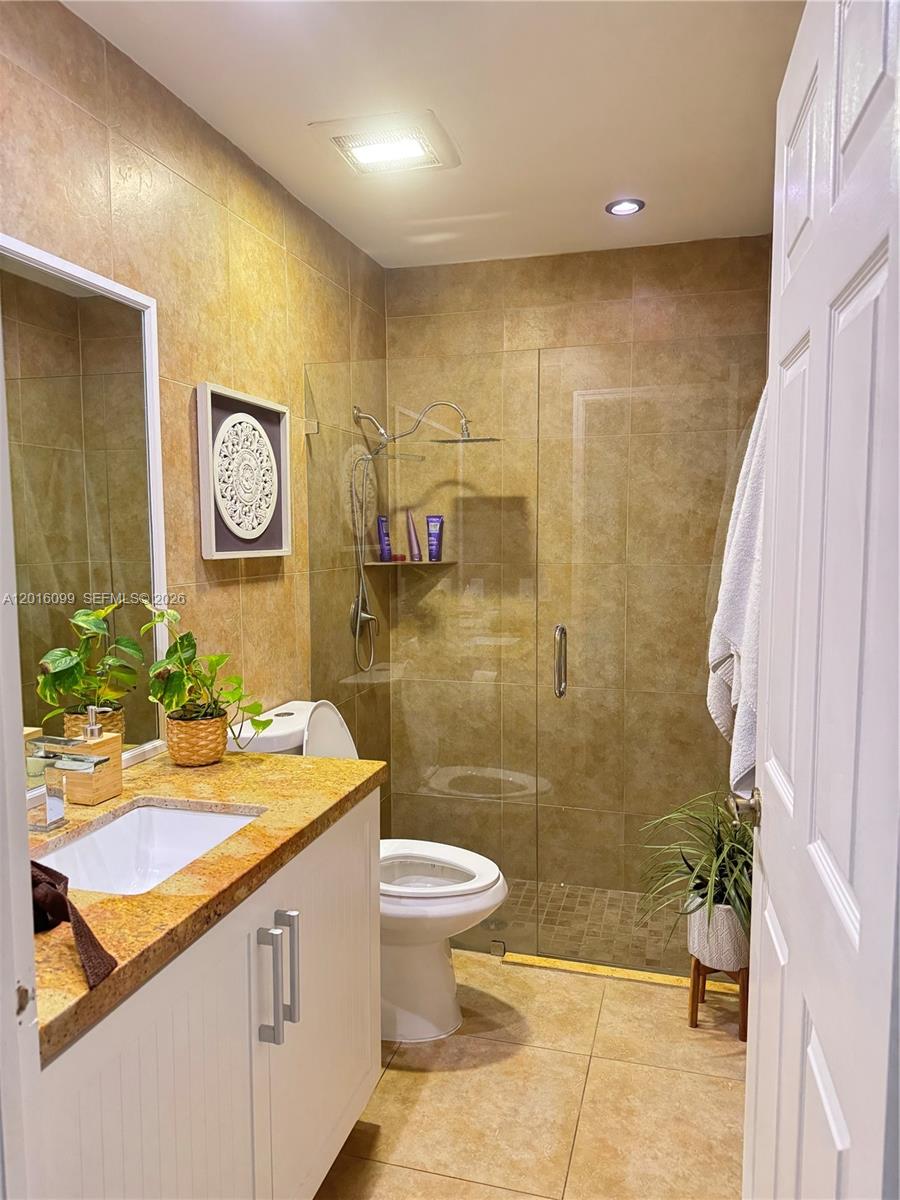 DORAL ISLES ANTIGUA - Residential