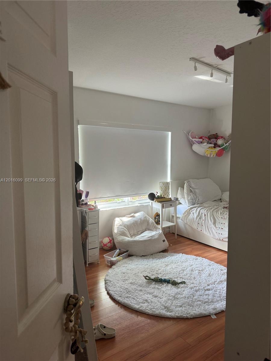 DORAL ISLES ANTIGUA - Residential
