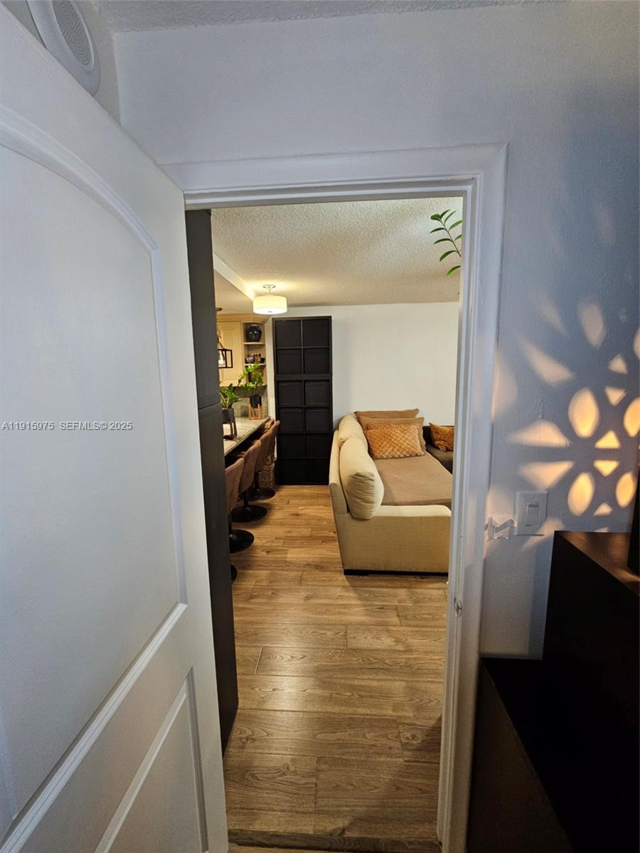 DRAKE TOWER CONDO - Residential