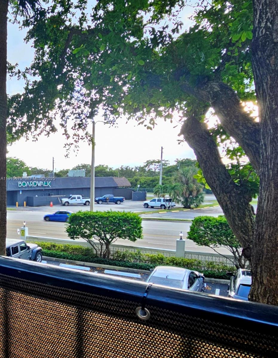 DRAKE TOWER CONDO - Residential