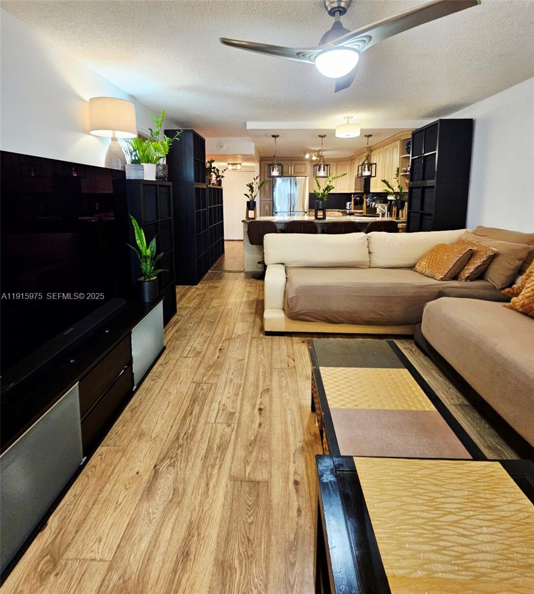 DRAKE TOWER CONDO - Residential