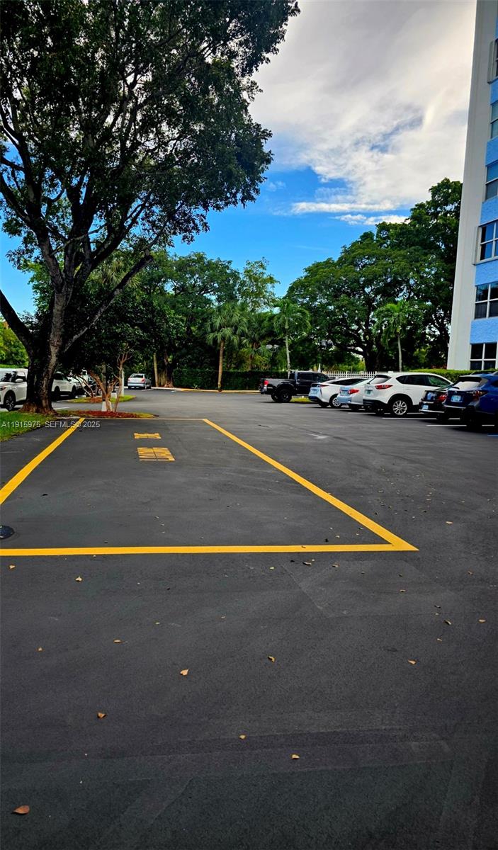 DRAKE TOWER CONDO - Residential