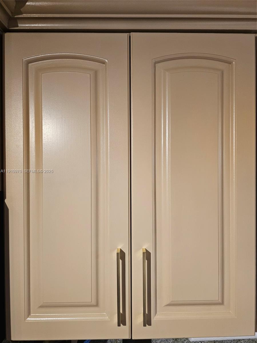 DRAKE TOWER CONDO - Residential