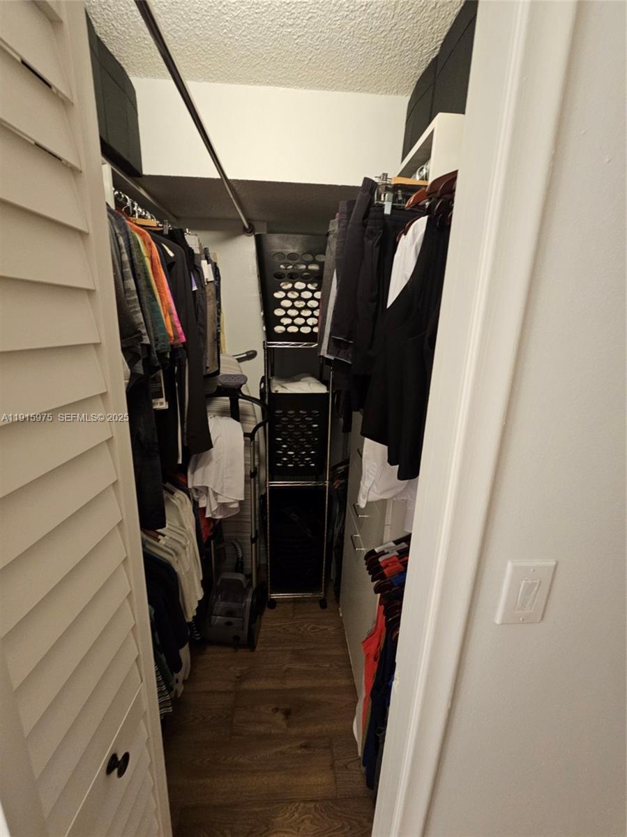 DRAKE TOWER CONDO - Residential