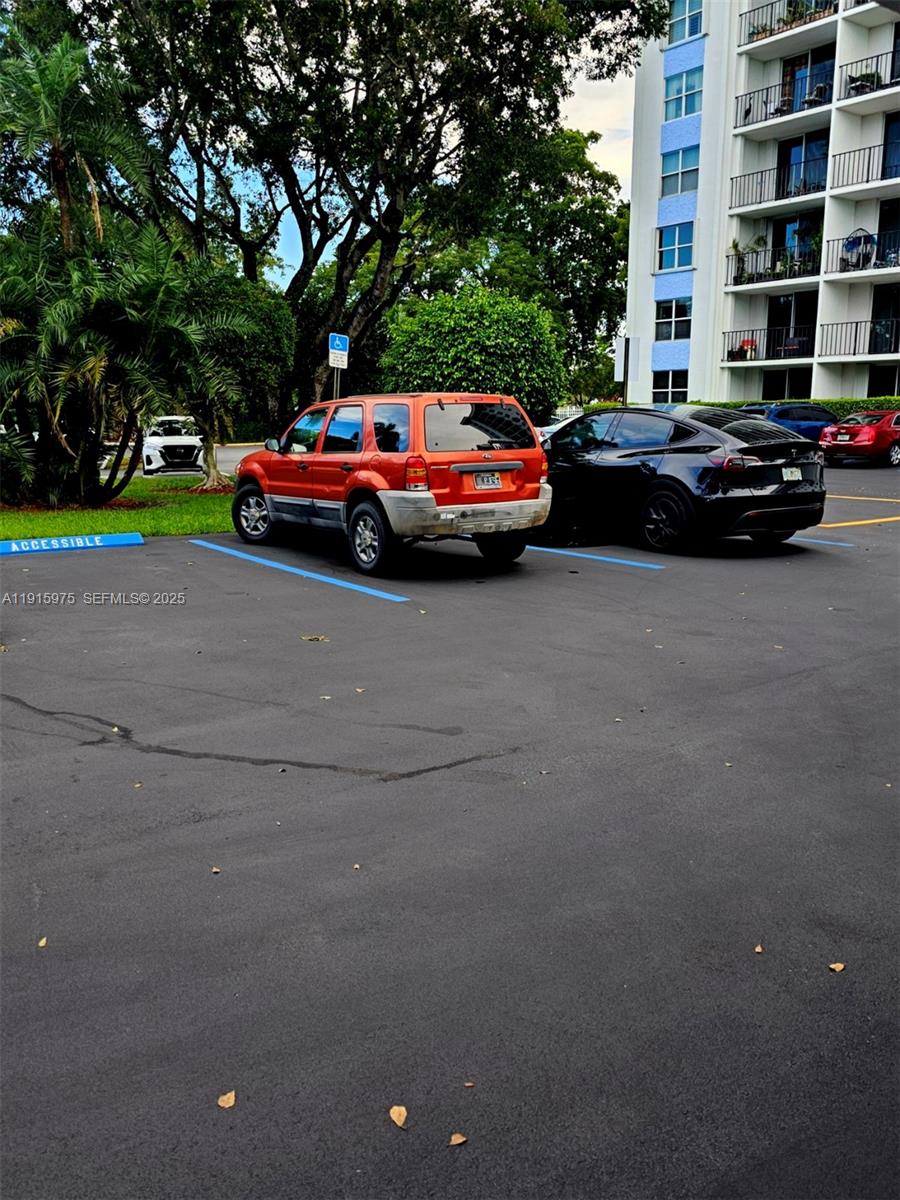 DRAKE TOWER CONDO - Residential