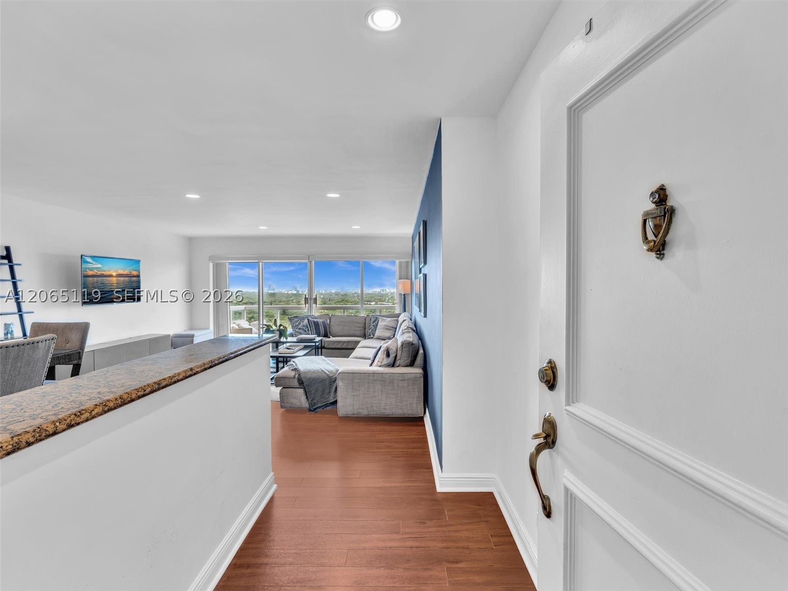 2451 S Brickell Ave 20M