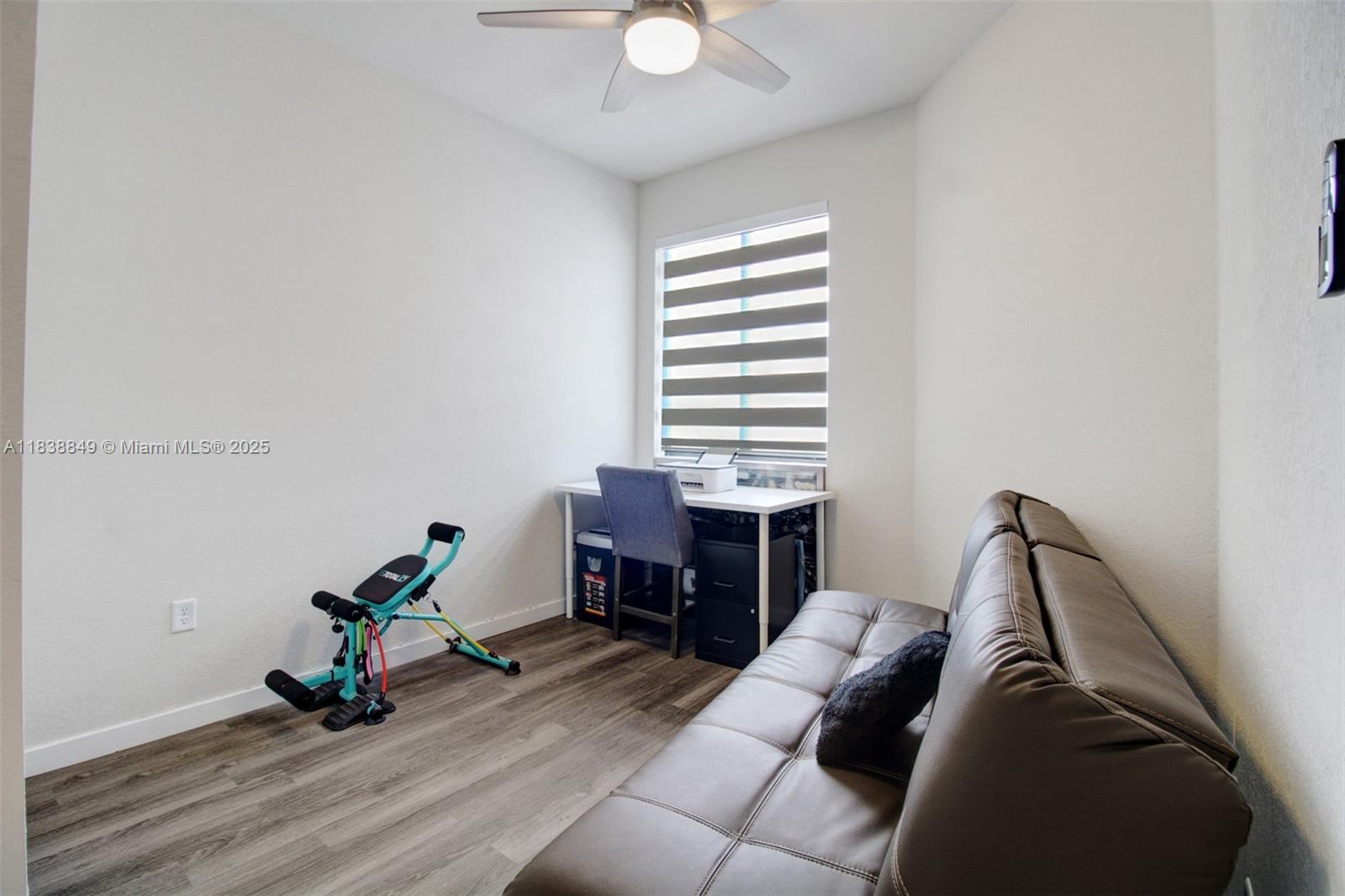 MC RESIDENTIAL - Residential