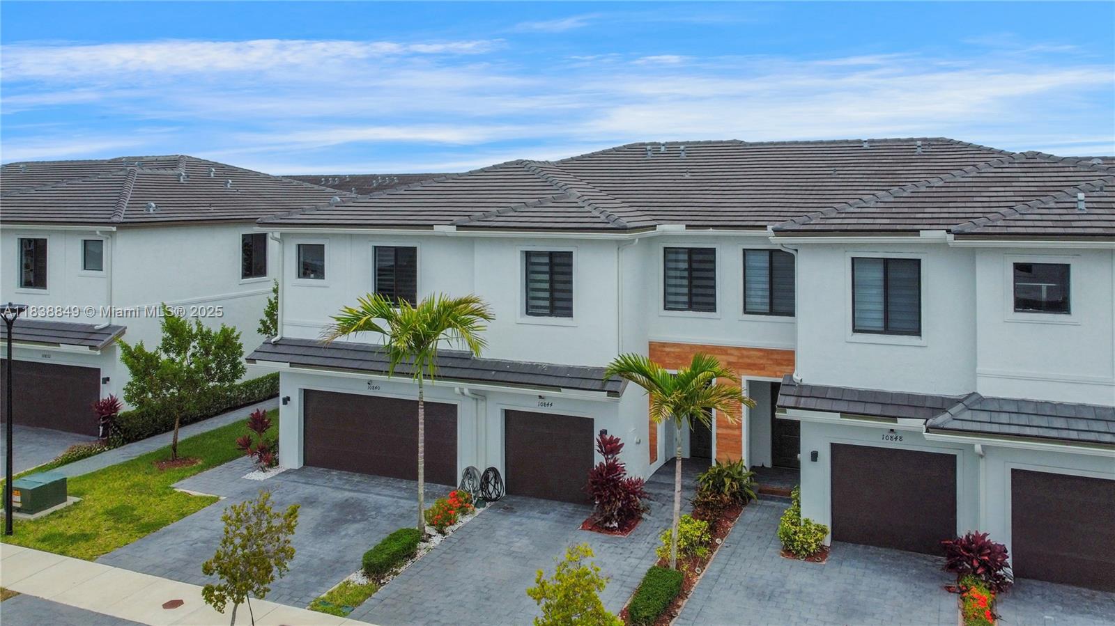 MC RESIDENTIAL - Residential