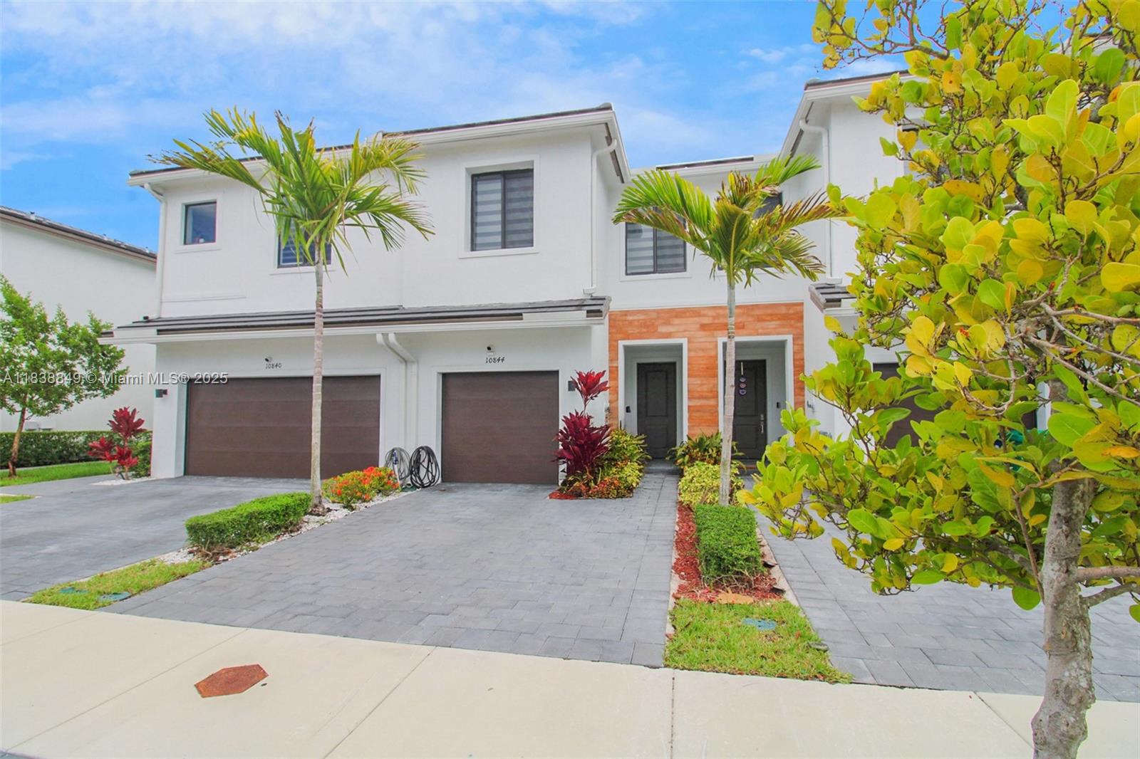 10844 SW 232nd Ter