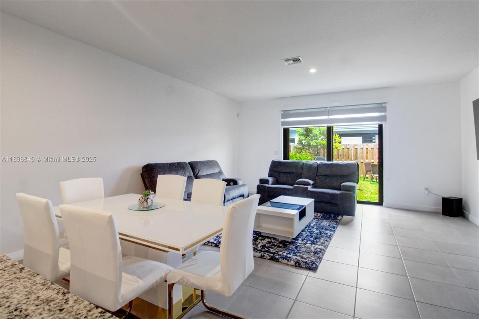 MC RESIDENTIAL - Residential