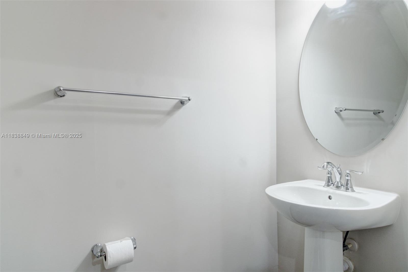 MC RESIDENTIAL - Residential