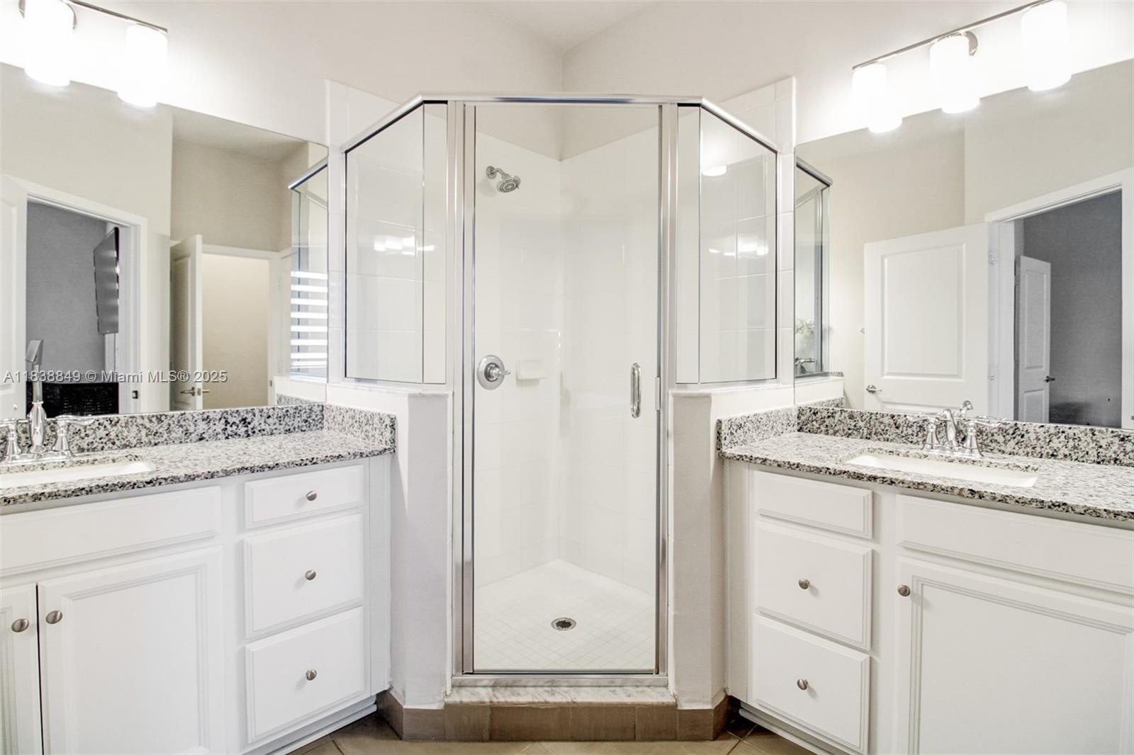 MC RESIDENTIAL - Residential