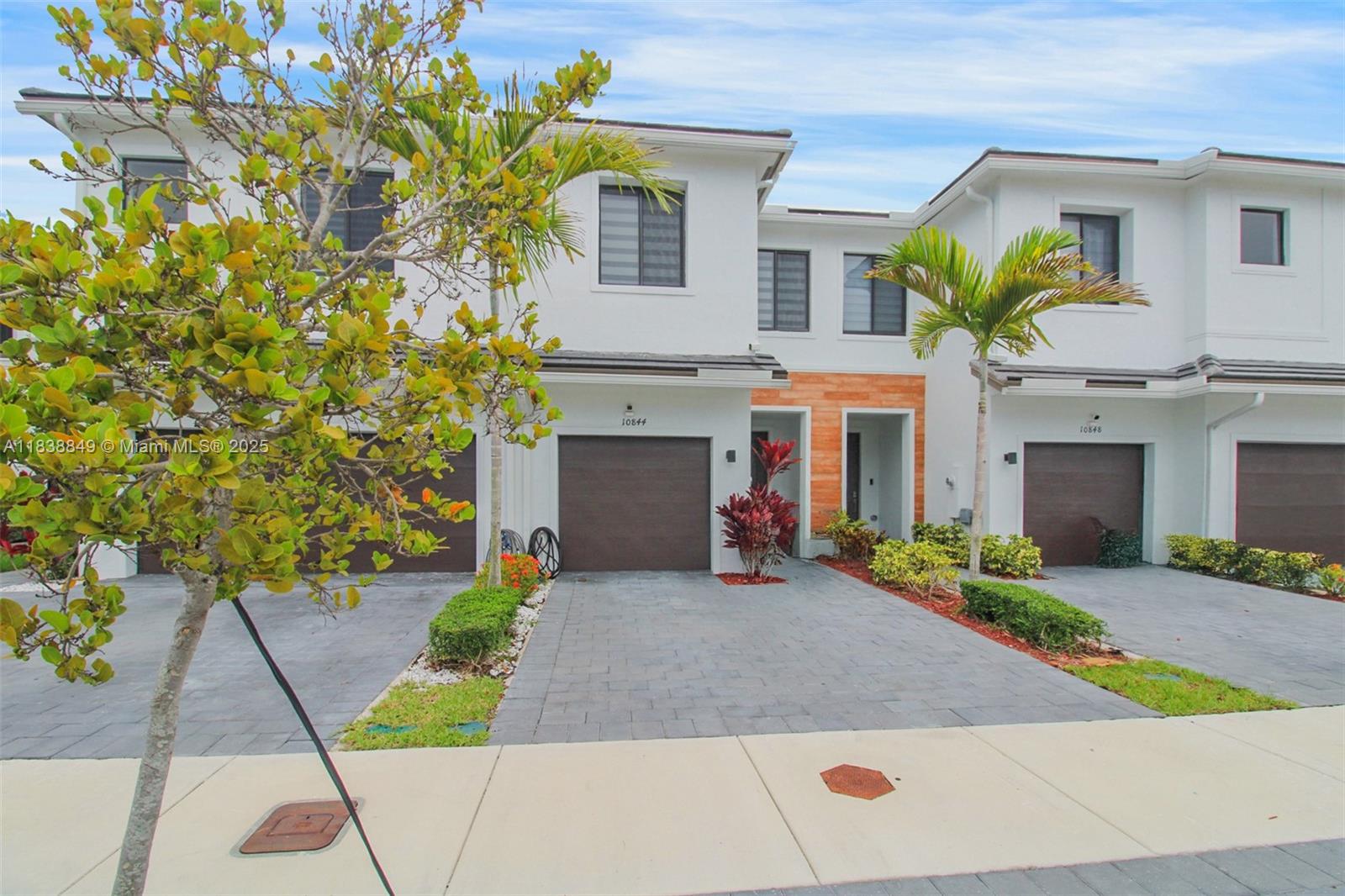 MC RESIDENTIAL - Residential