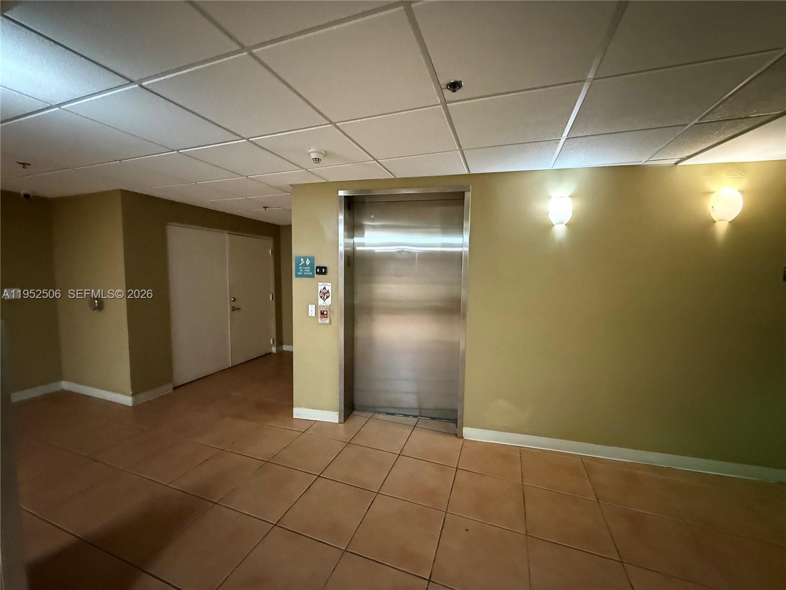 EAST SIDE CONDO - Residential