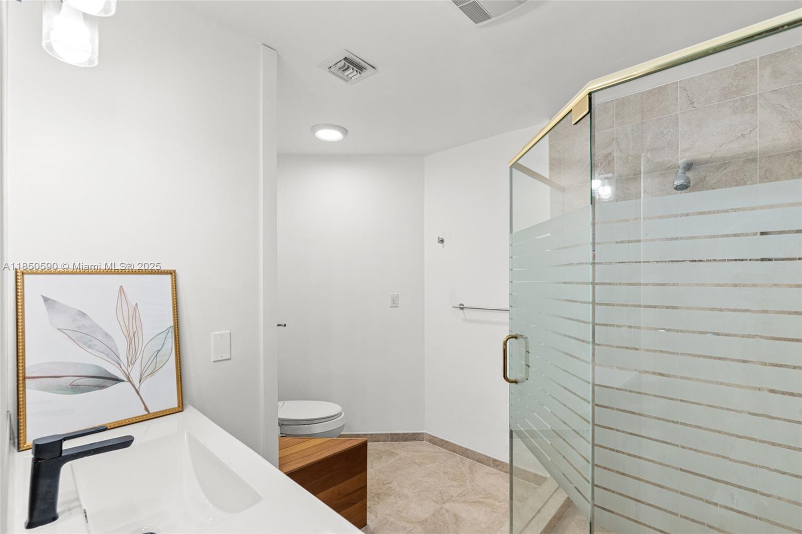 RIDGELINE ESTATES - Residential