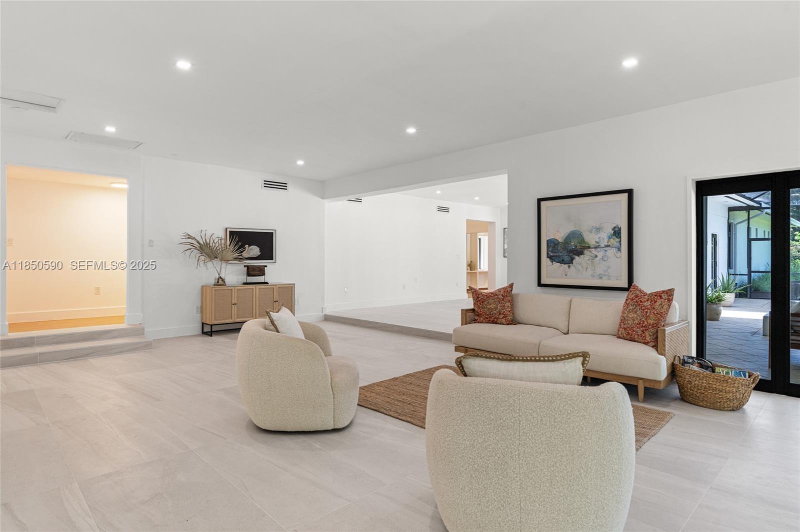 RIDGELINE ESTATES - Residential