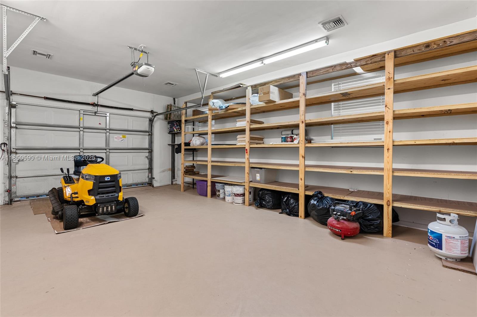 RIDGELINE ESTATES - Residential