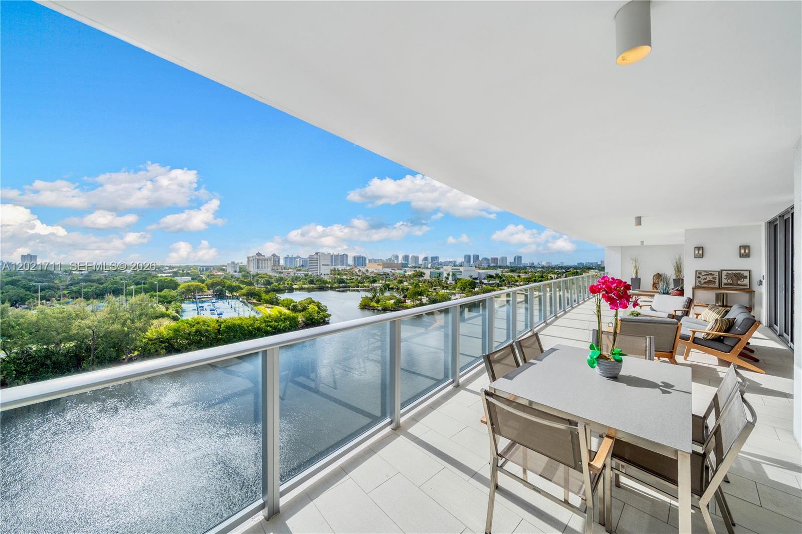 RIVA - Residential