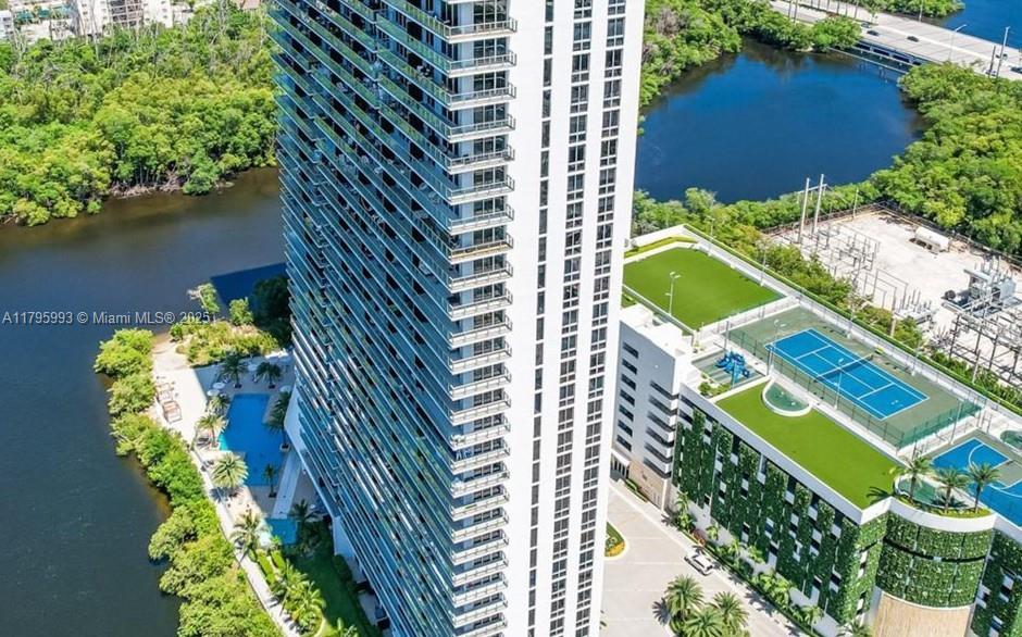 Address Not Disclosed, North Miami Beach, Miami-Dade County, Florida - 2 Bedrooms  
2 Bathrooms - 