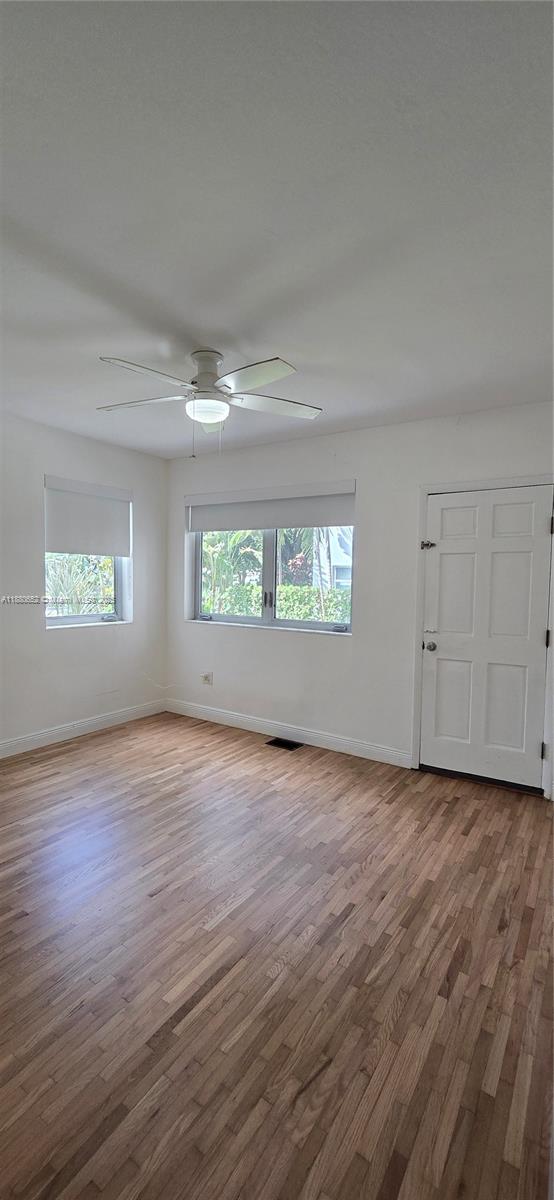 COCONUT GROVE SEC PART 1 - Residential Lease