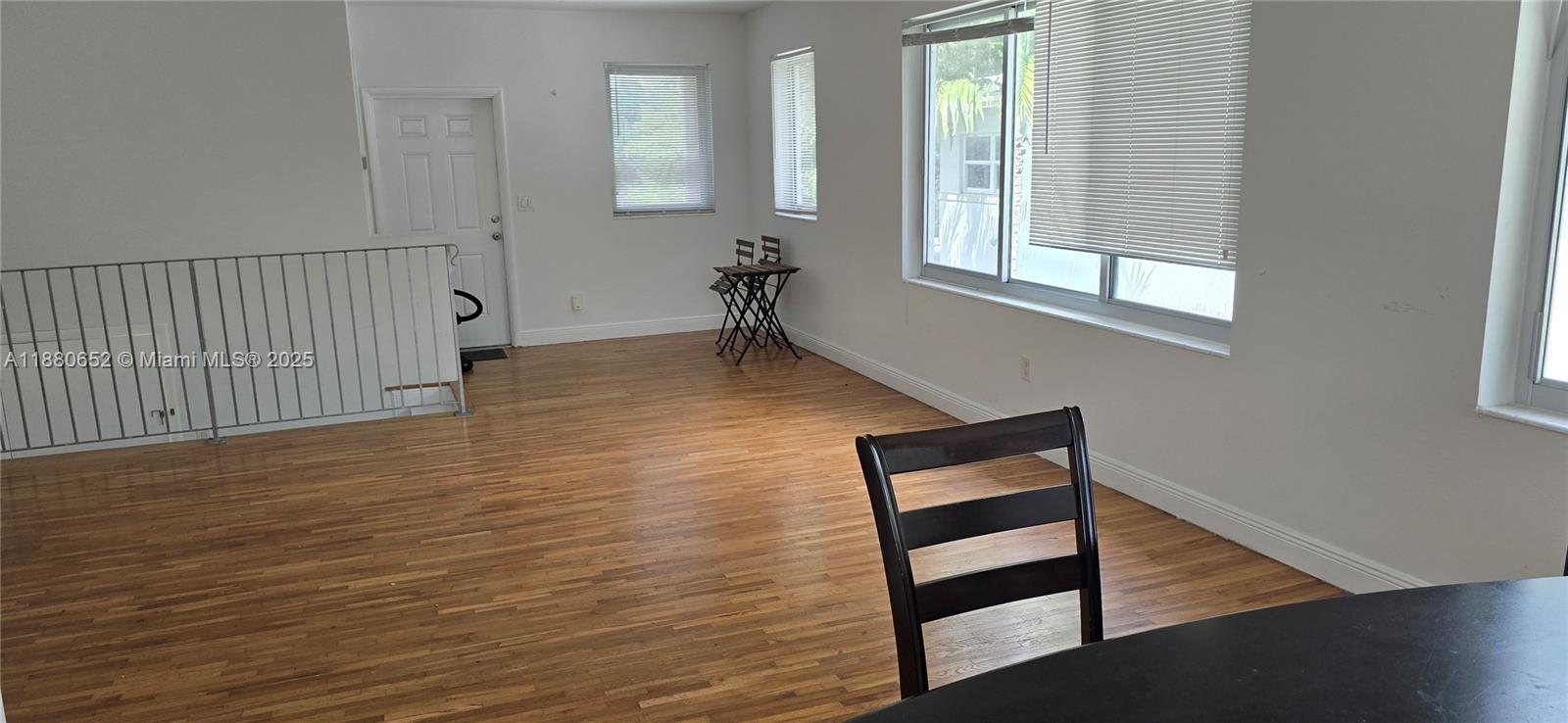 COCONUT GROVE SEC PART 1 - Residential Lease