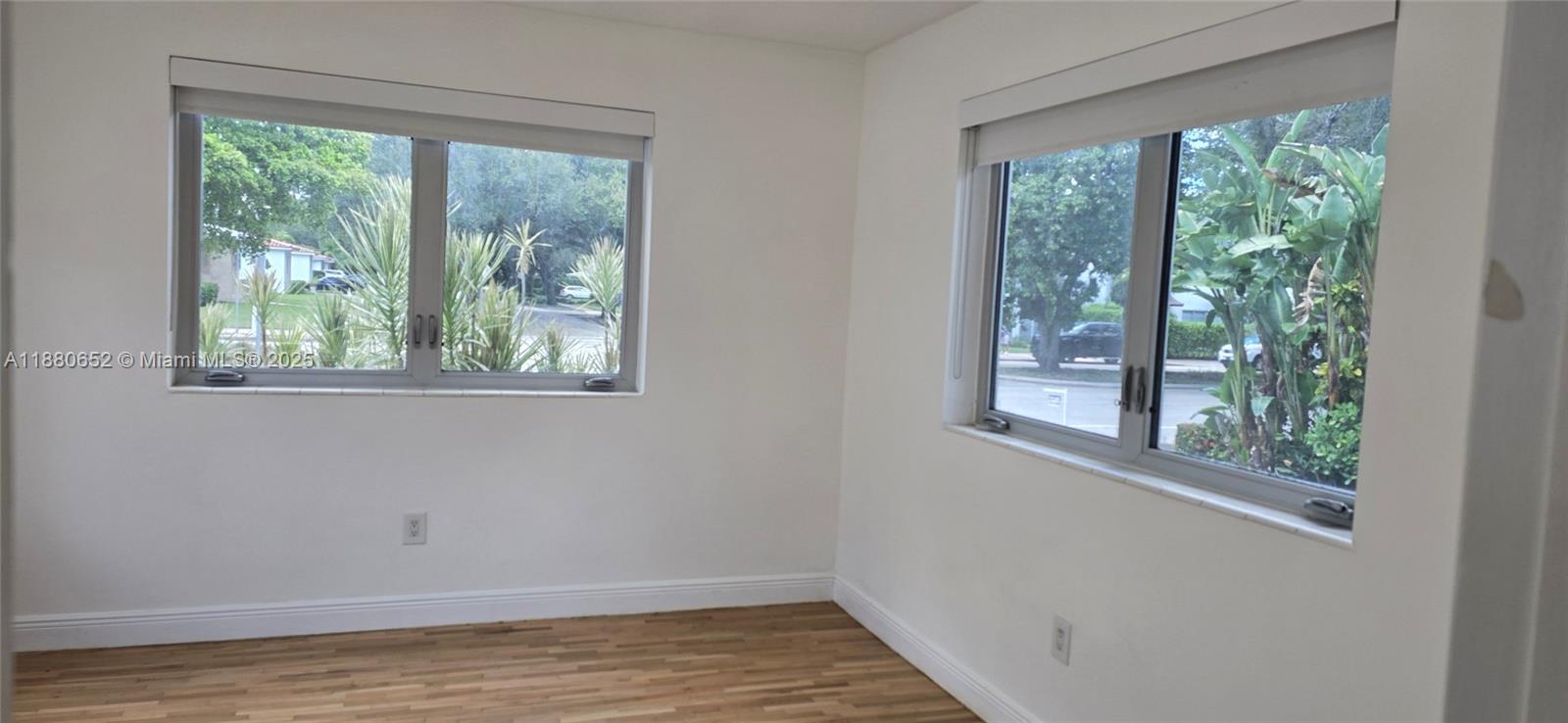 COCONUT GROVE SEC PART 1 - Residential Lease