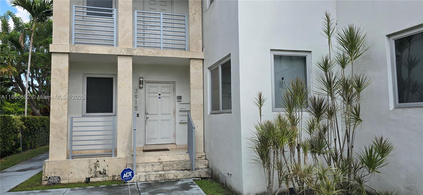 COCONUT GROVE SEC PART 1 - Residential Lease