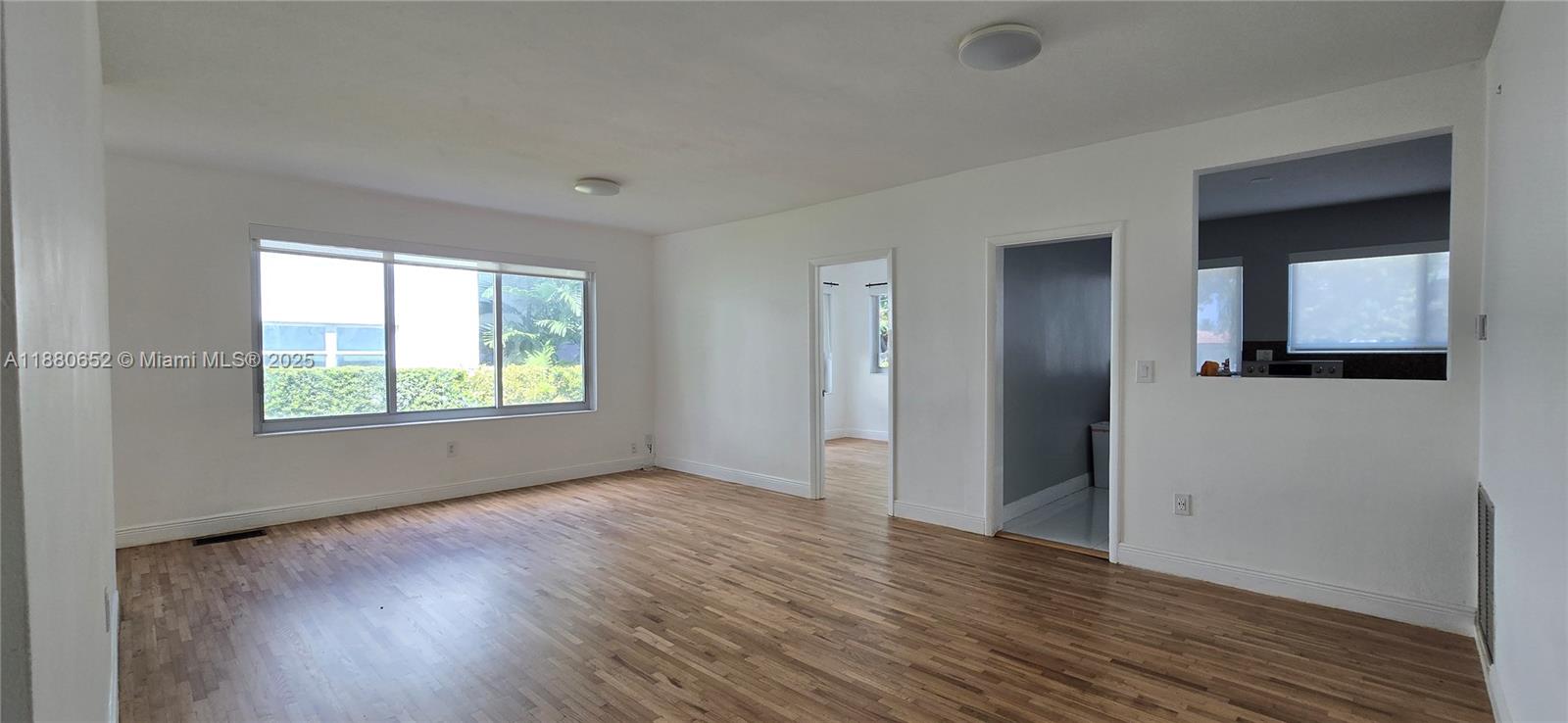 COCONUT GROVE SEC PART 1 - Residential Lease