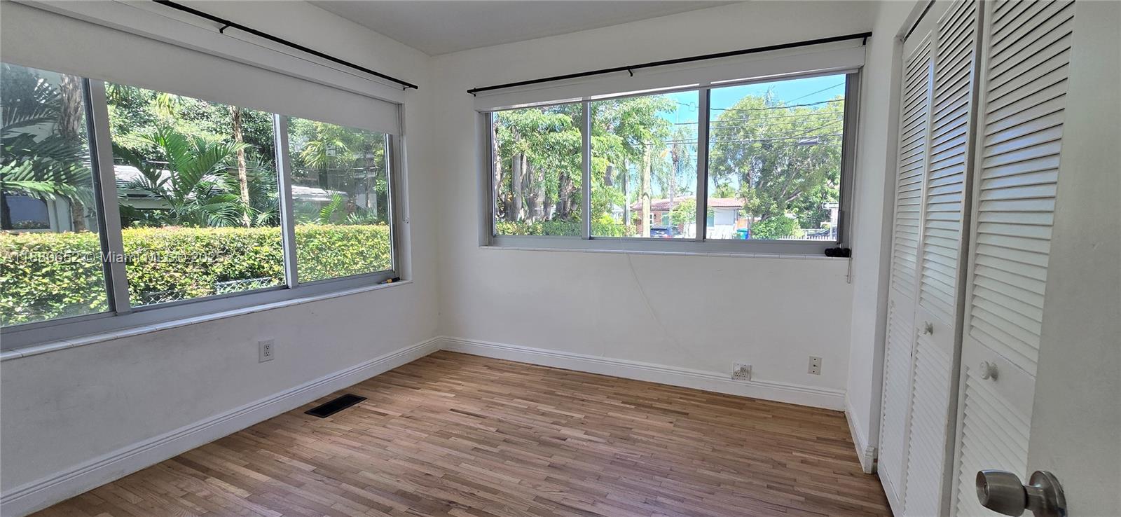 COCONUT GROVE SEC PART 1 - Residential Lease