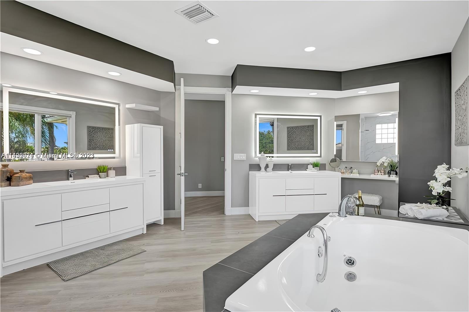 POMPANO WATERWAY ESTATES - Residential