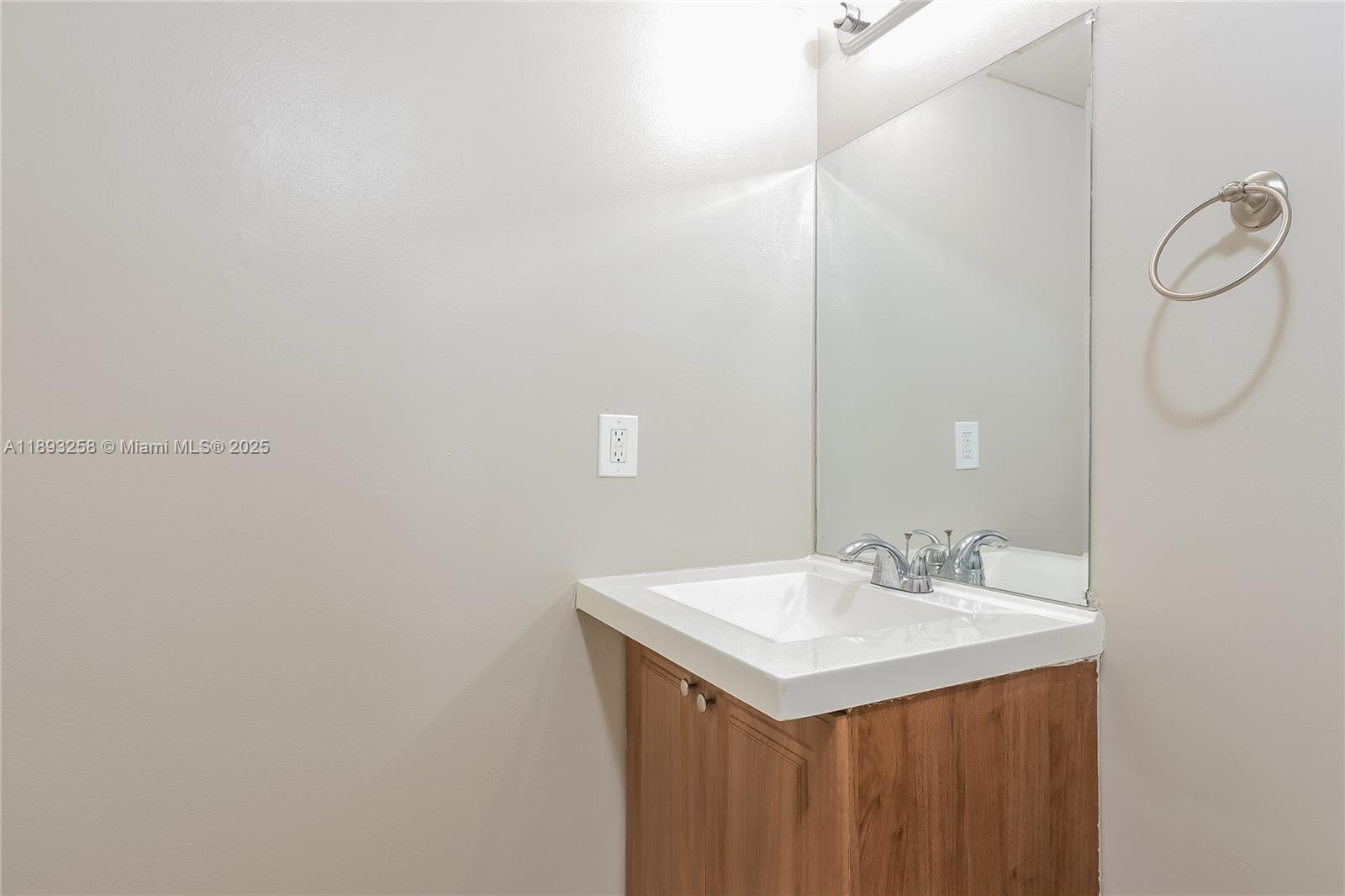 LAKE COLONY PH 1 - Residential Lease