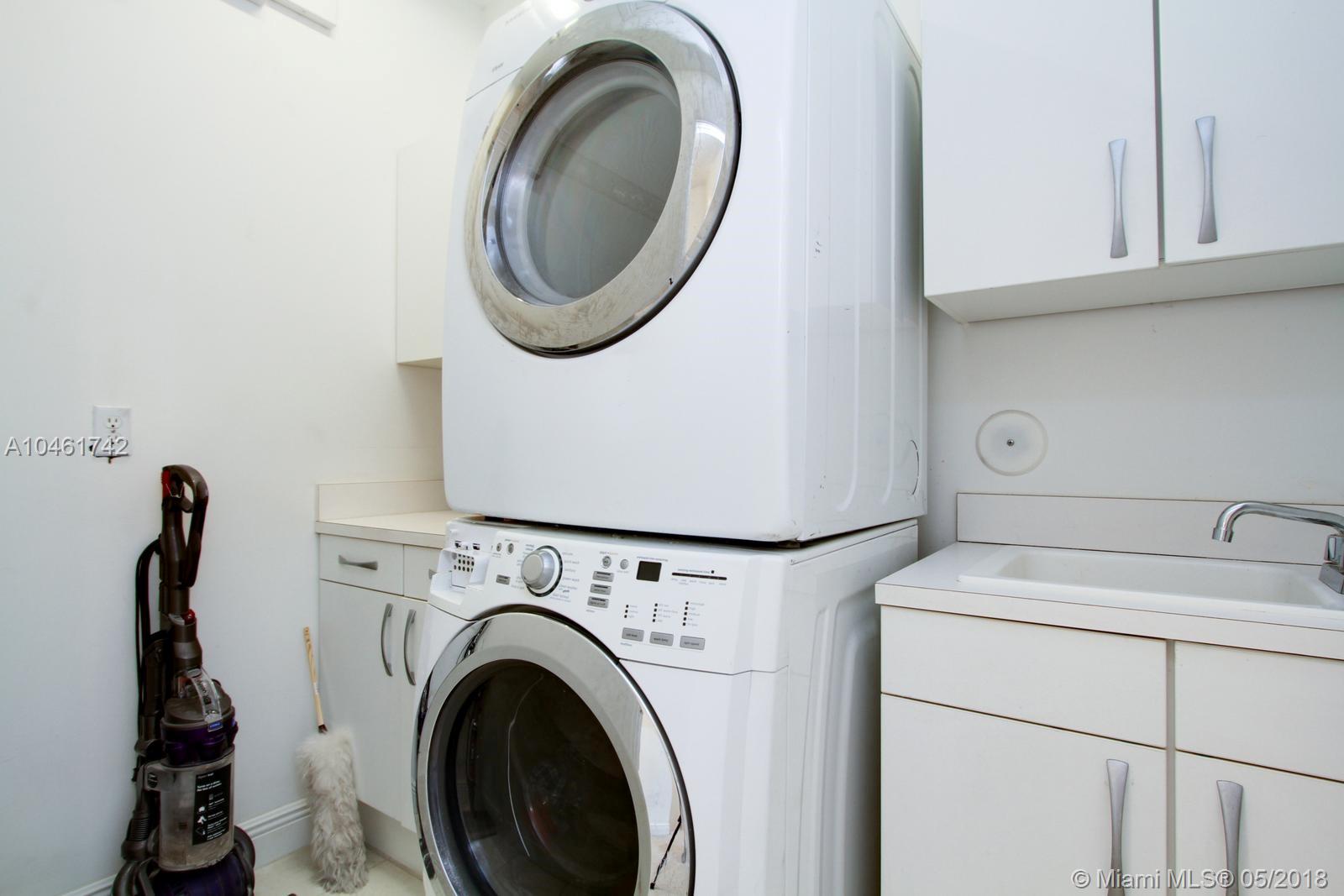 Pulani Villas - Residential