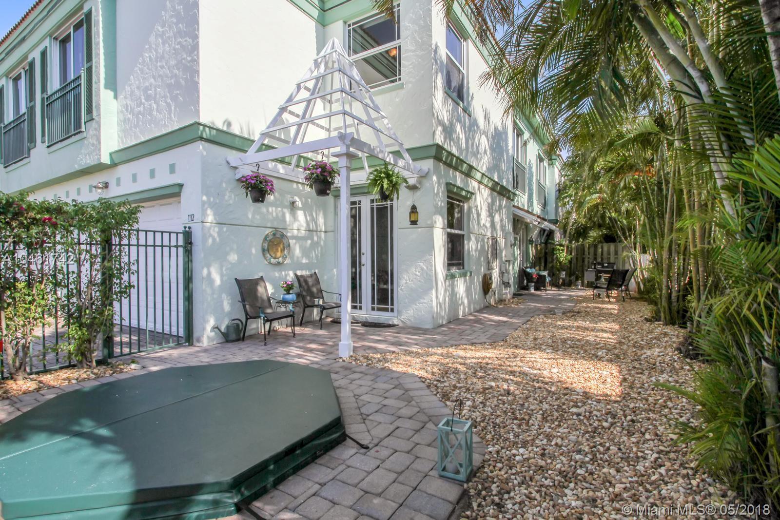 Pulani Villas - Residential